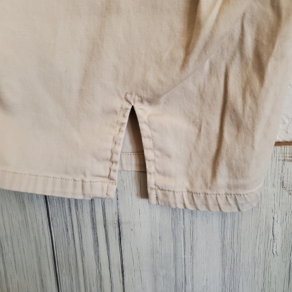 Avenue Women's 20A Capris Khaki Pants - Picture 7 of 7